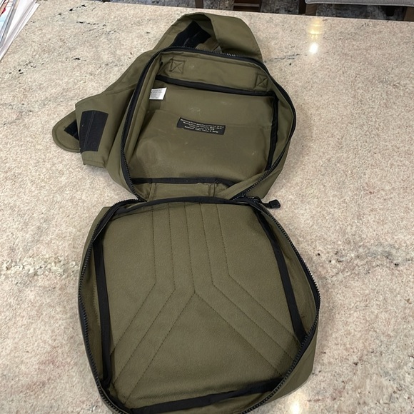 Genuine YAK PAK Y2K  Bag - Original Vexed Generation Design Olive Green - Picture 2 of 8